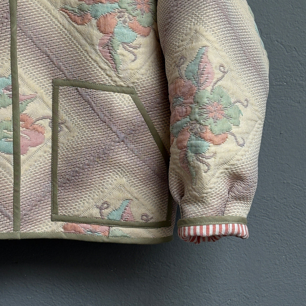 Bomber pastel