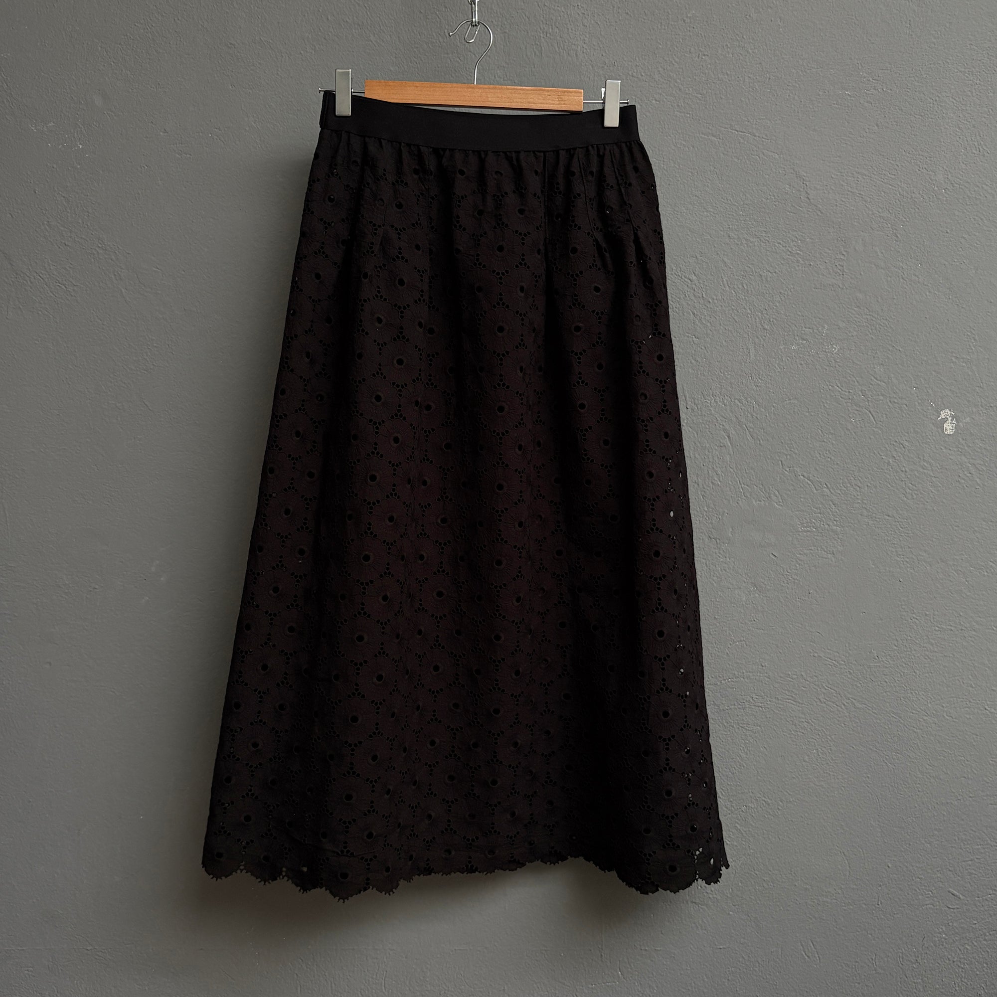 Jupe en broderie anglaise