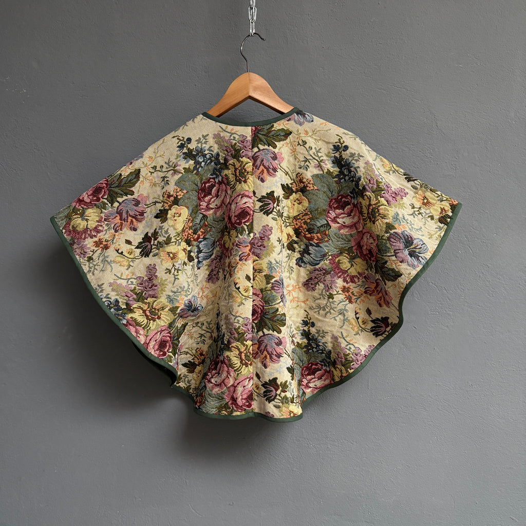 Cape Gobelin floral