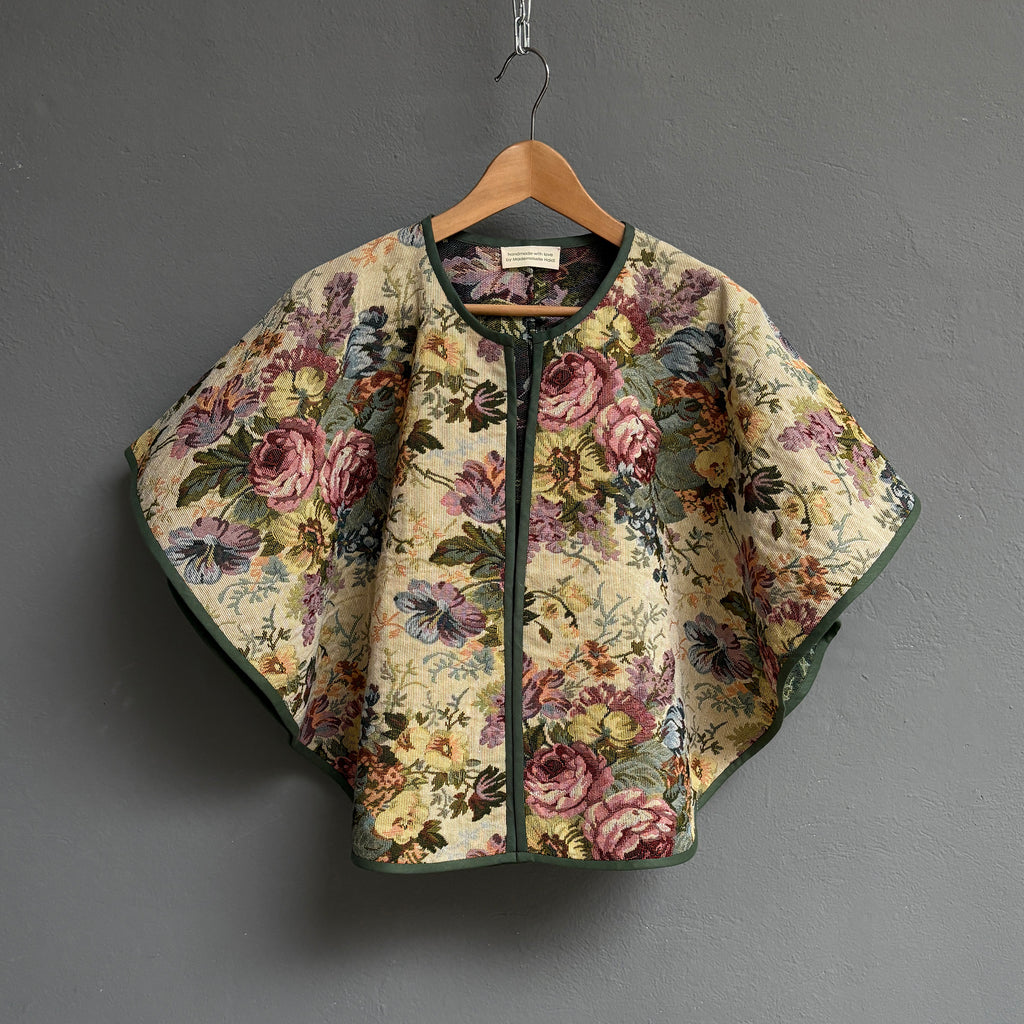 Cape Gobelin floral