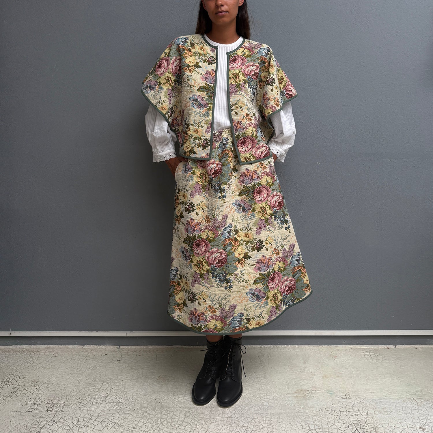Cape Gobelin floral