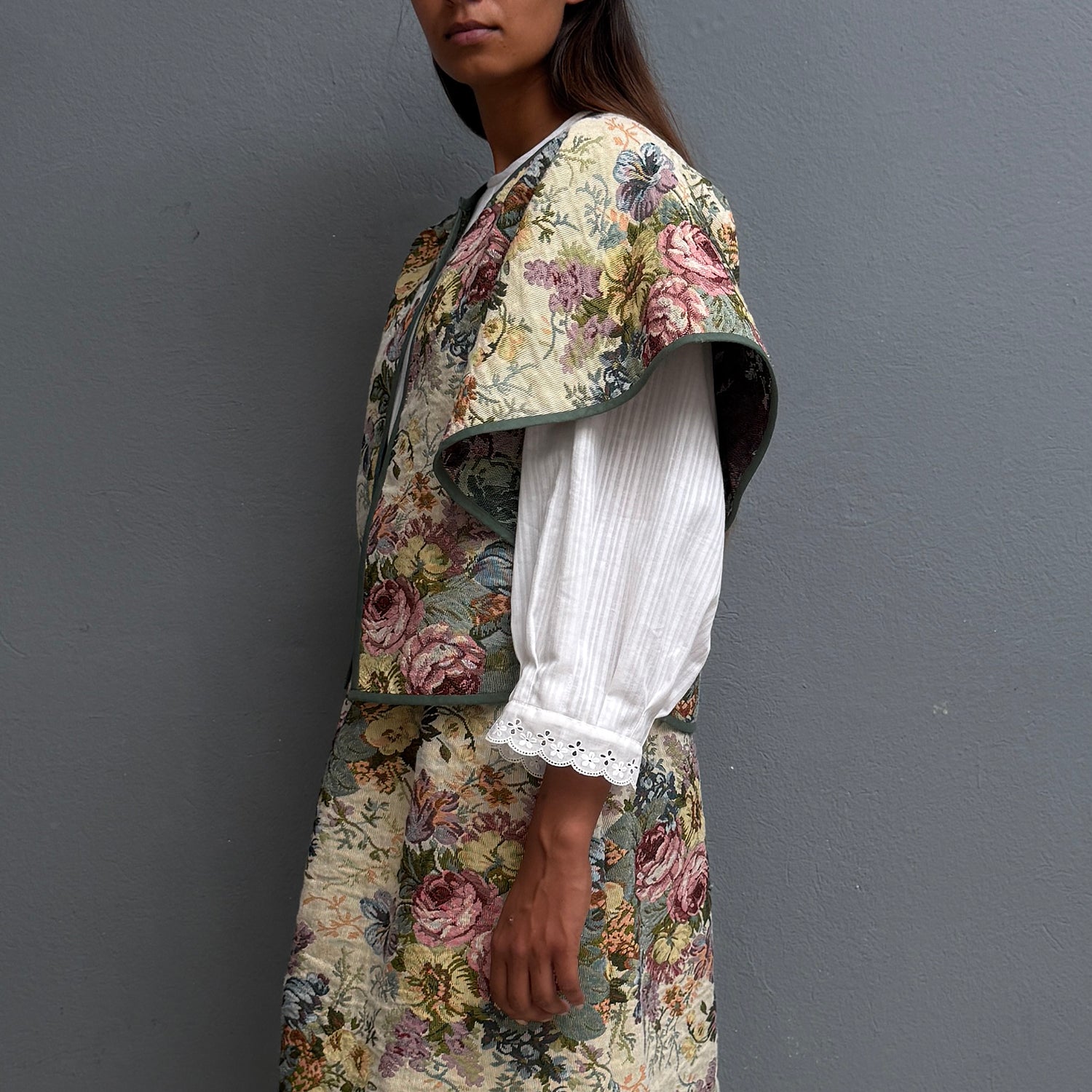 Cape Gobelin floral