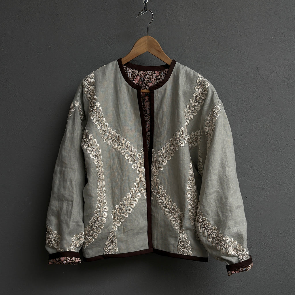 Bomber en lin brodé