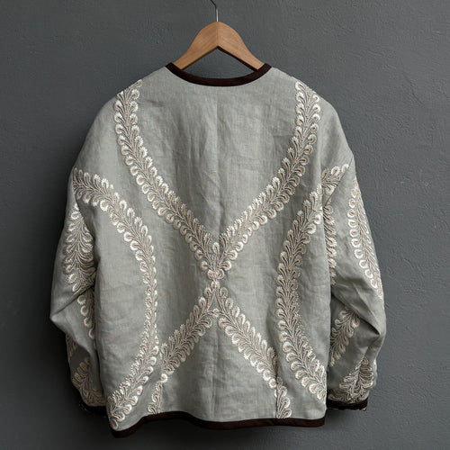 Bomber en lin brodé