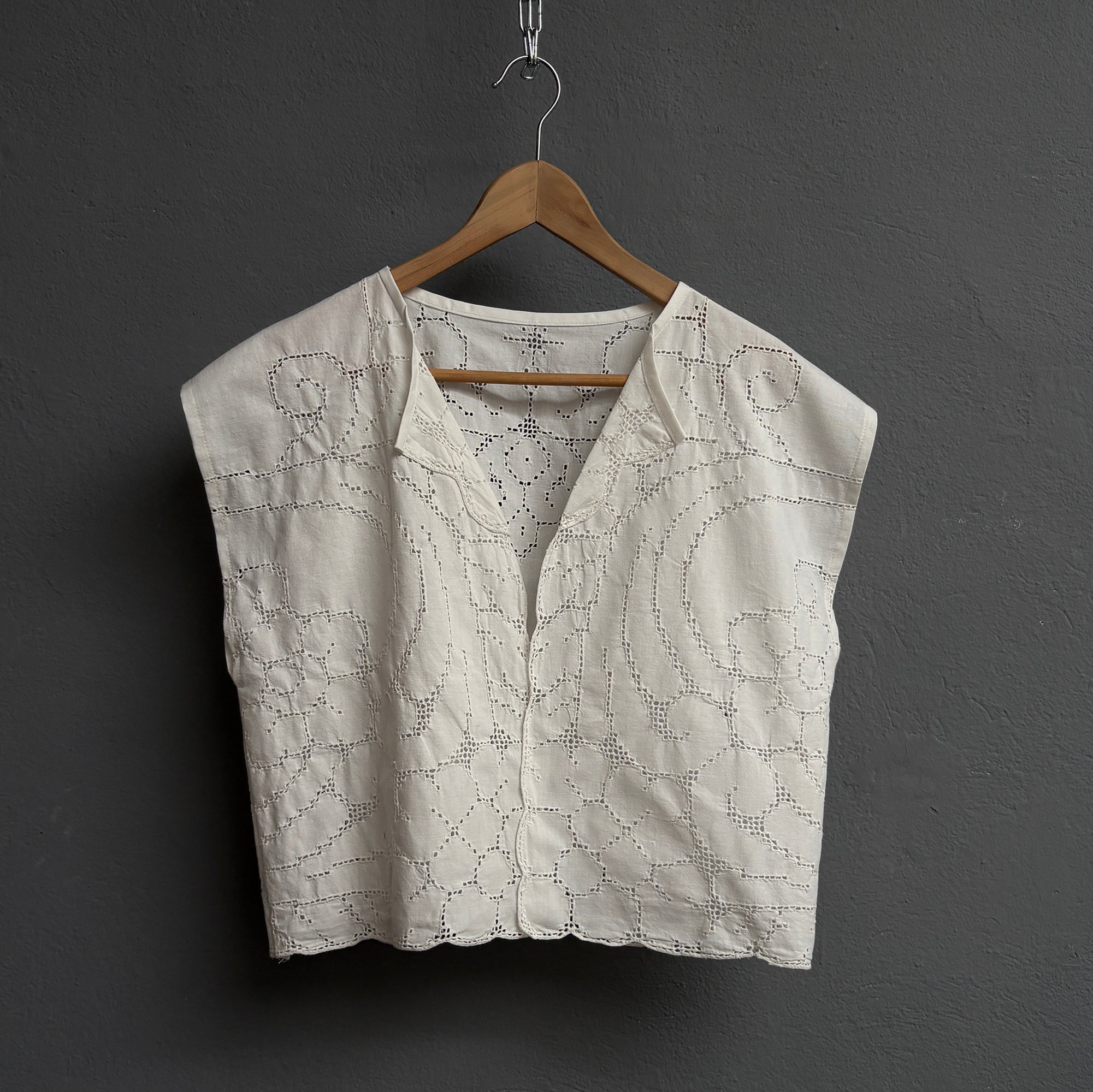 Top broderie anglaise blanche
