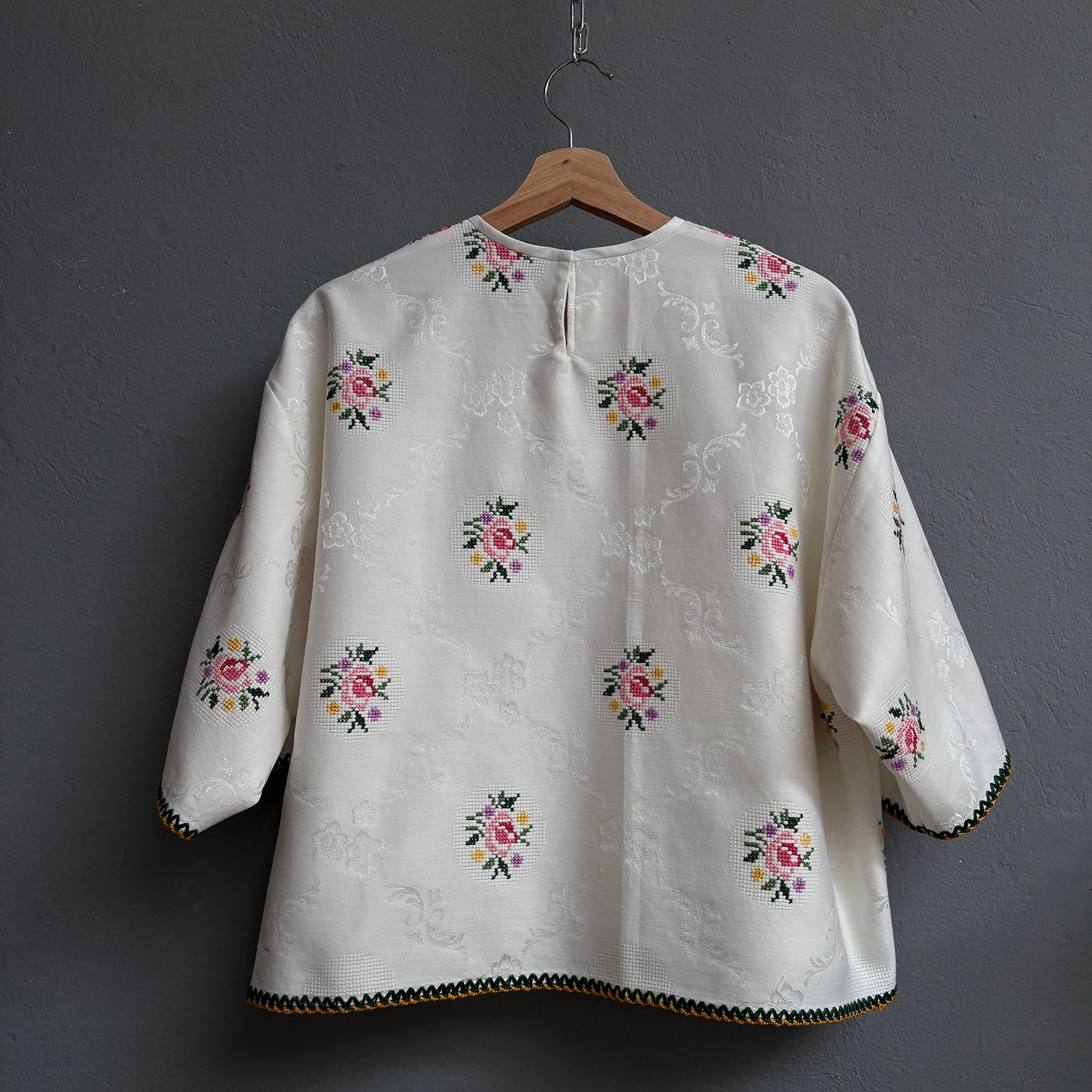 Tee-shirt point de croix